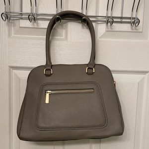 Purse with multiple compartments